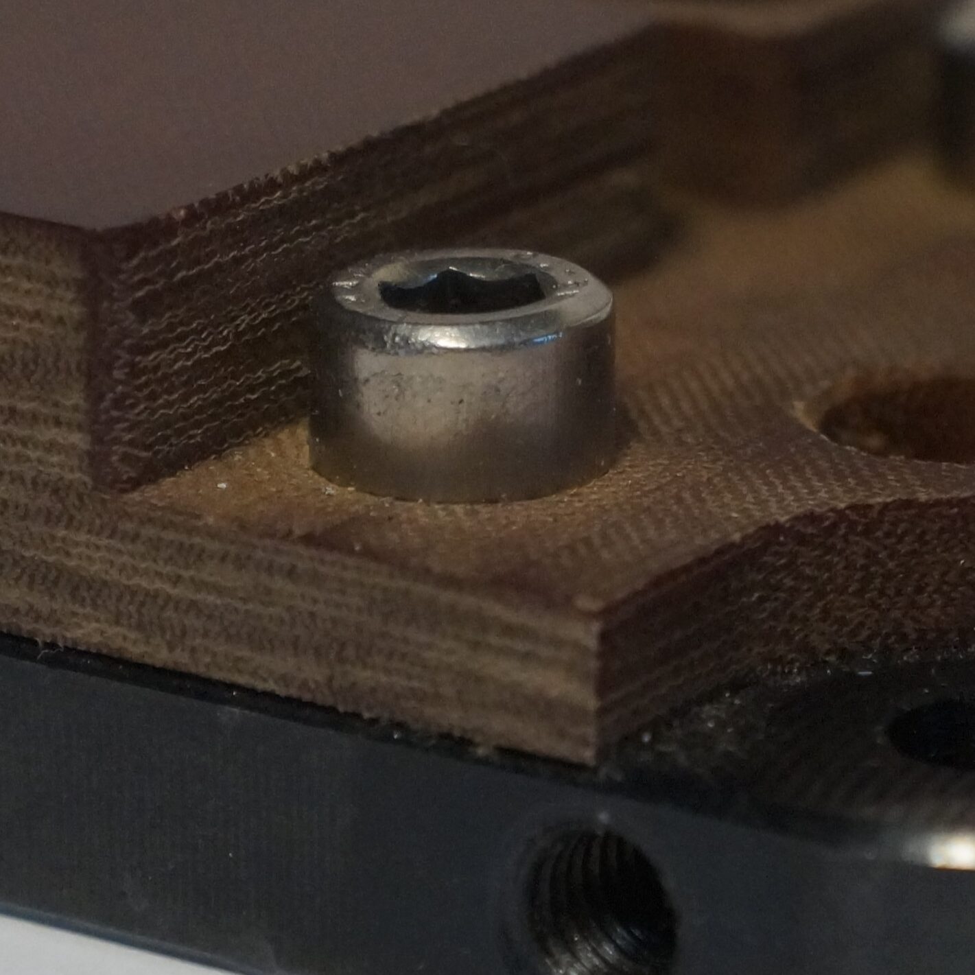 Detalle de piezas mecanizadas que forman parte de un prototipo