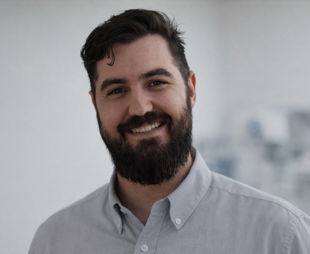 Daniel Carro, Ingeniero industrial especializado en diseño mecánico y automatización industrial